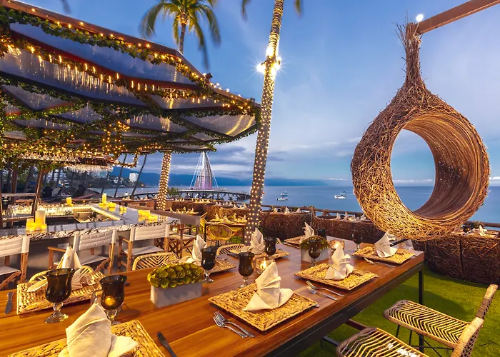 Playa Los Arcos Puerto Vallarta